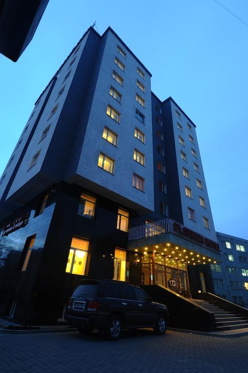 Platinum Hotel Ulaanbaatar Exterior foto