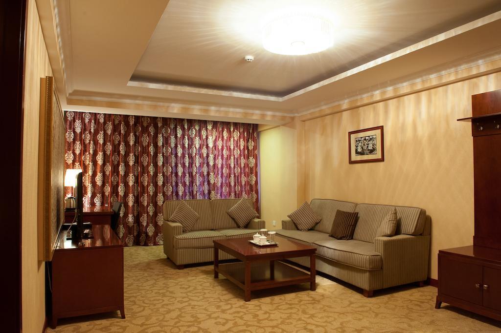 Platinum Hotel Ulaanbaatar Quarto foto
